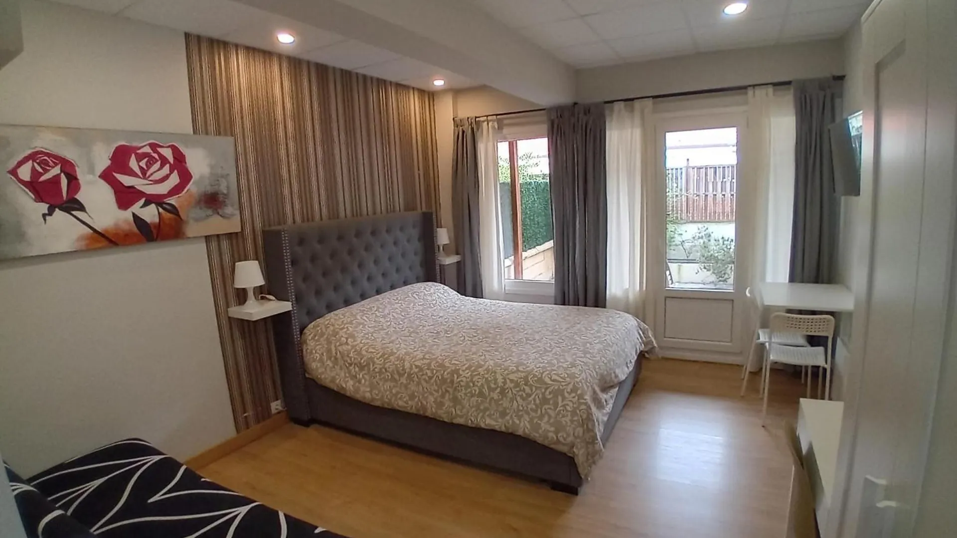 Apart-hotel Estudios Bilbao Deusto